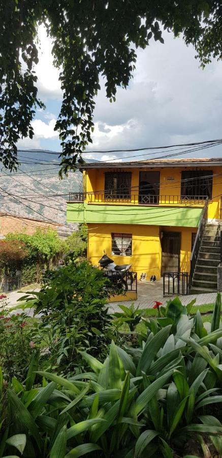 Wonderful House With Views In Medellin-Fiber Optics Apartment Exterior foto